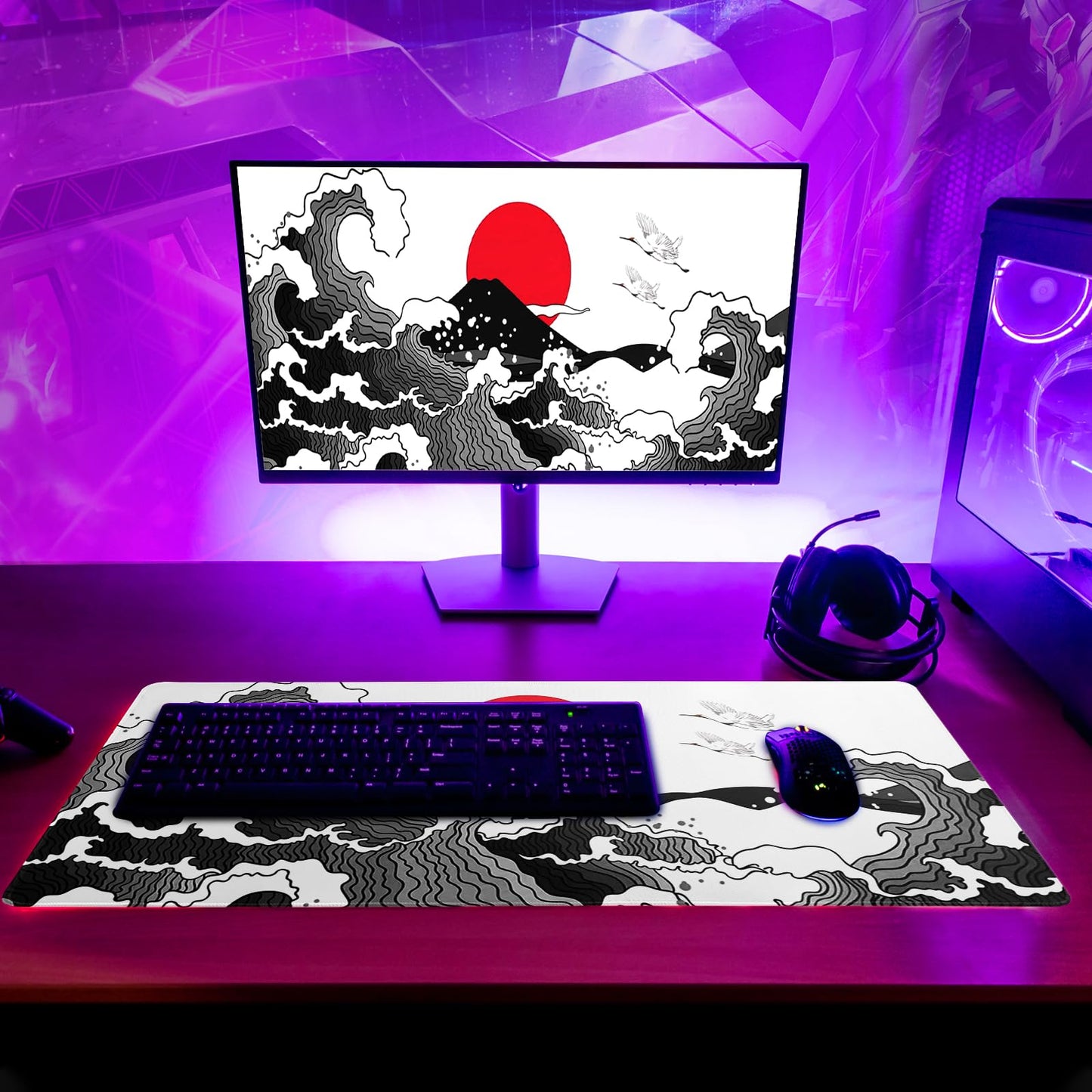 Black and White Japanese Cherry Blossom Gaming Mouse