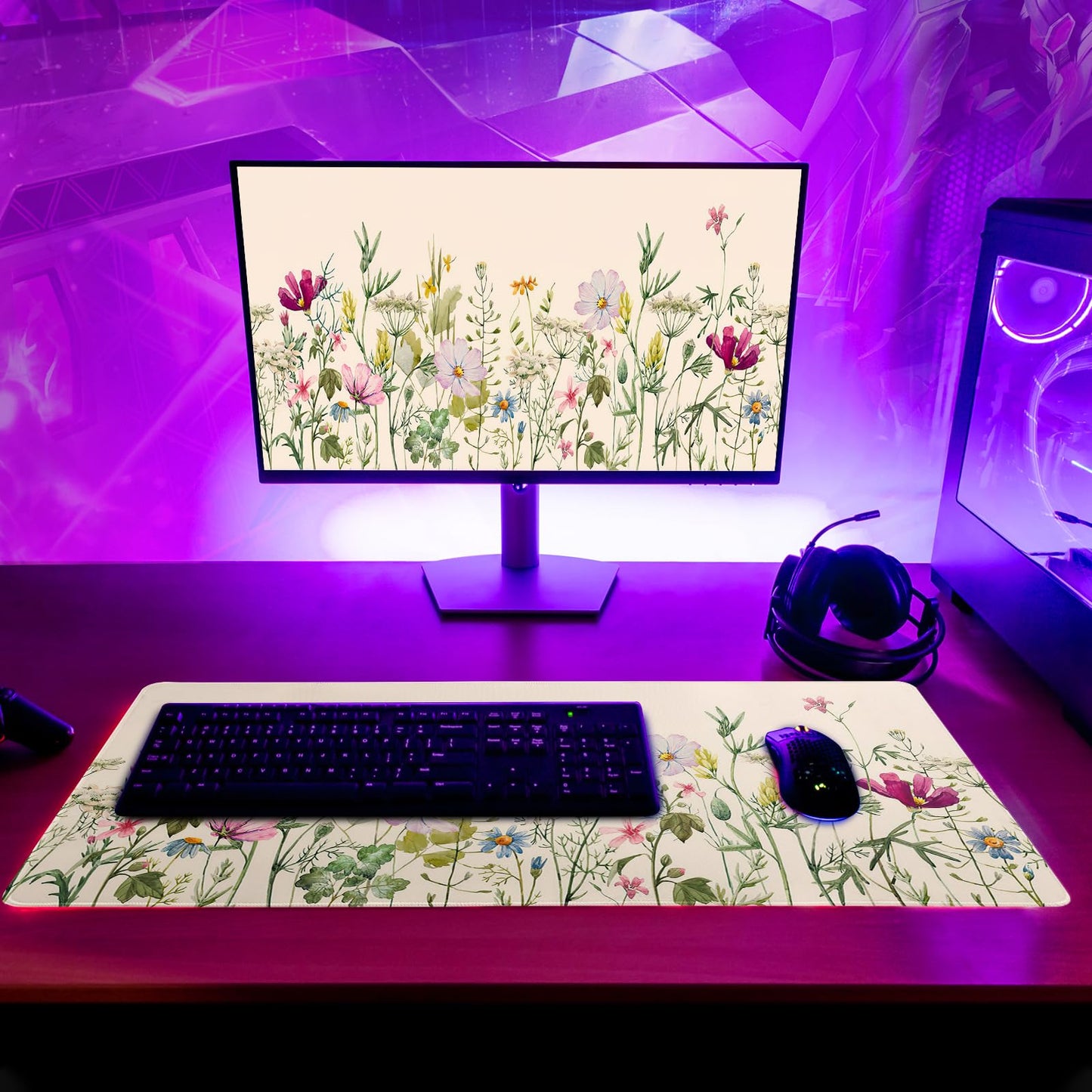 Black and White Japanese Cherry Blossom Gaming Mouse