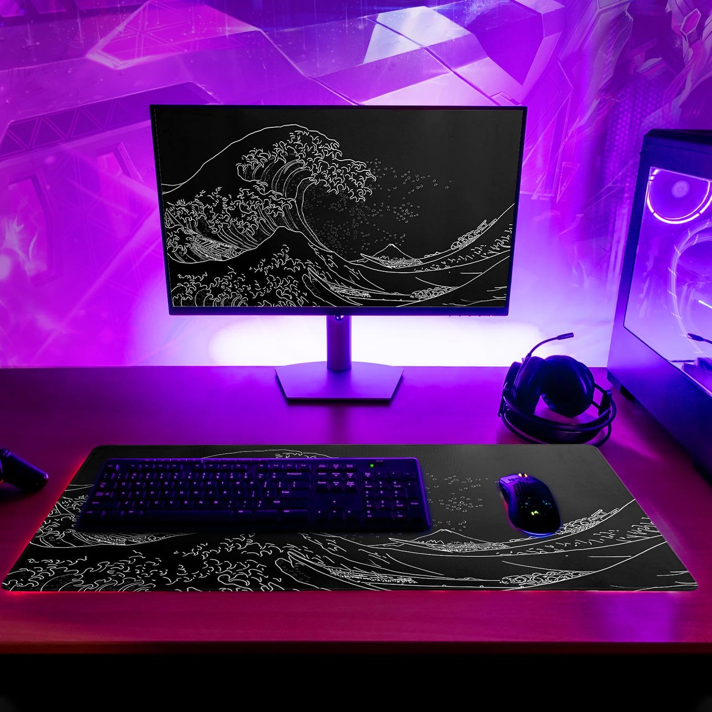 Black and White Japanese Cherry Blossom Gaming Mouse